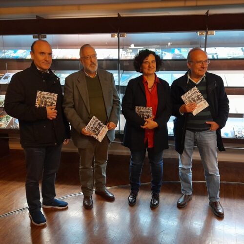 La Biblioteca de Asturias acoge una muestra sobre la  revista literaria Clarín