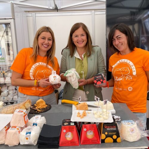 ‘Alimentos del Paraíso’ promociona los quesos asturianos en la feria Fromago