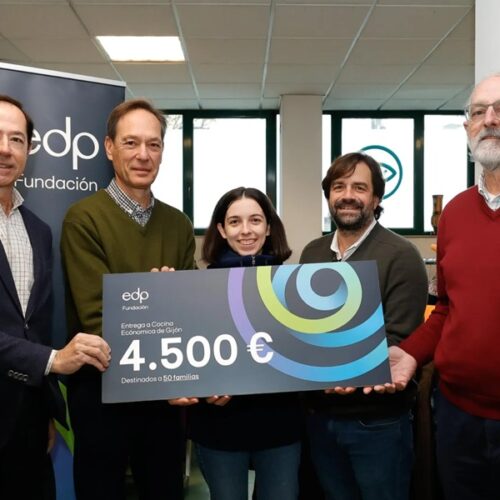 La Fundación EDP apoya a la Cocina Económica de Gijón con un cheque de 4.500 euros