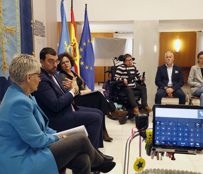 Derechos Sociales facilita el acceso al grado máximo de dependencia en Asturias para personas con ELA