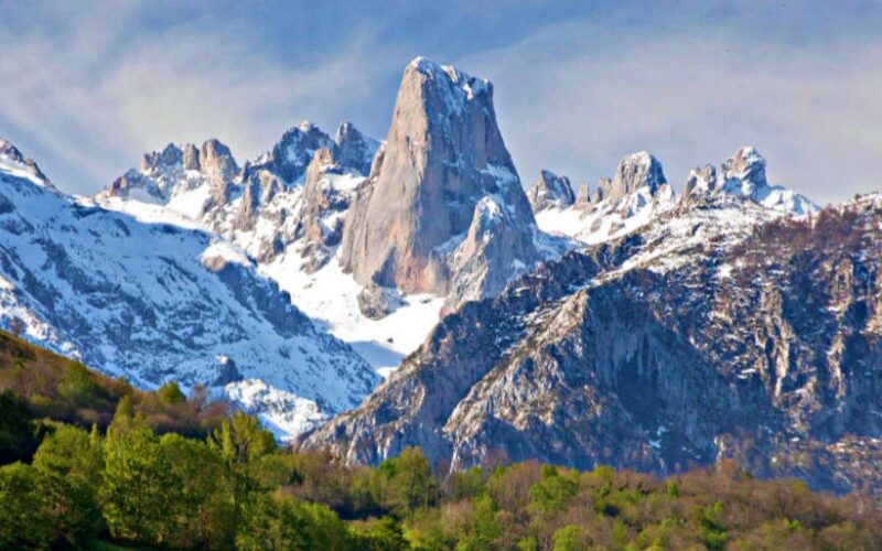La Travesera Picos de Europa, Somos la Ostra y el Festival de la Sidra de Navia, nuevas Fiestas de Interés Turístico